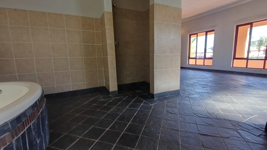 3 Bedroom Property for Sale in Kosmos Ridge North West